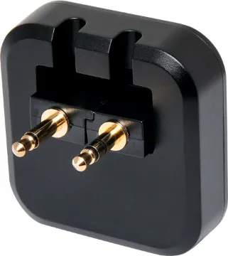 3.5mm Plane Bluetooth Audio Transmitter This Bluetooth wireless audio adapter is designed to allow you use of your wireless bluetooth headphones in commercial airplanes. It features a dual 3.5mm plug which plugs into the armrest.