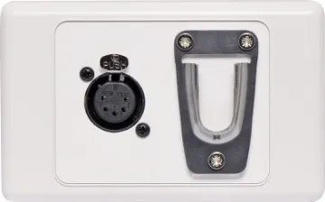 5 pin XLR White Wallplate with Microphone Clip This 5 Pin XLR wall plate are fitted with a clip for holding supermarket microphones.