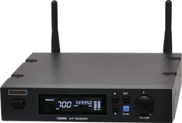 UHF Wireless Microphone System 700 Channel Receiver The Redback 700 channel UHF 520-550MHz radio microphone system is a professional system incorporating true diversity reception. This ensures a consistent and clear microphone signal with minimal dropout and noise interference.