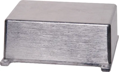 Internal dimensions: 105.2 x 77.7 x 40.5mm.
Heavy duty die cast boxes with flanged lid for easy mounting. They offer a high degree of RFI shielding and are suitable for industrial or automotive use. Available in 6 different sizes for a multitude of applications. All flange and lid holes are countersunk. 