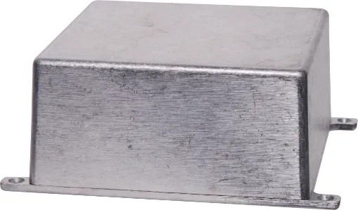 Internal dimensions: 115.7 x 115.7 x 55.2mm 
Heavy duty die cast boxes with flanged lid for easy mounting. They offer a high degree of RFI shielding and are suitable for industrial or automotive use. Available in 6 different sizes for a multitude of applications. All flange and lid holes are countersunk. 