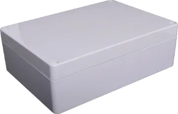 171x121x55mm IP65 Sealed Polycarbonate Enclosure The lid and base incorporate a tongue and groove sealing system with a neoprene gasket.
Wall mounting holes and lid fixing screws are outside the sealing area thus preventing the ingress of moisture and dust.
Internal guide slots for vertically mounting