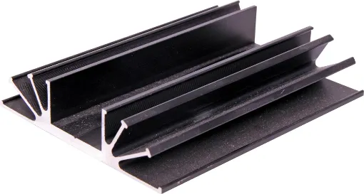 Black Anodised. Centre channel is wide enough to accept TO-3 devices.
All 105W x 26H mm.