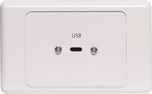 Flylead wallplate fitted with USB Type C. Supplied with two facia covers to suit your decor.
