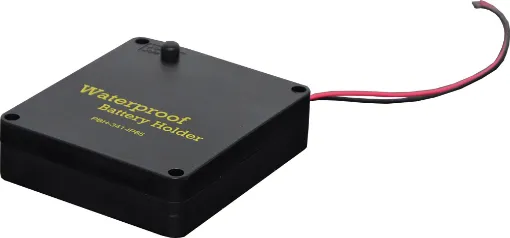 Protects your batteries and terminals from the elements. Screw together casing with rubber gasket. 140mm fly lead.