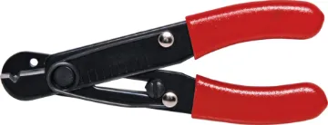 Manual Wire Stripper Simple and easy to use.  Jaws incorporate cutting and stripping blade.  With hardened jaws.