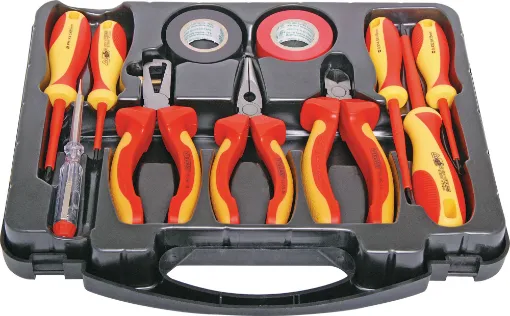 This insulated toolkit is ideal for electricians, technicians and those working on mains powered equipment. It includes cutters, pliers, wire strippers, 5 screwdrivers plus a neon test driver, all in a handy carry case. Also includes 2 rolls of insulation