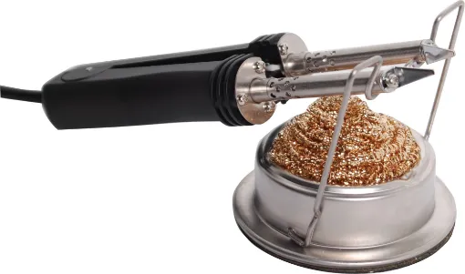 SMD soldering applications the optional T2461A tweezer handle can be plugged into the station. 
