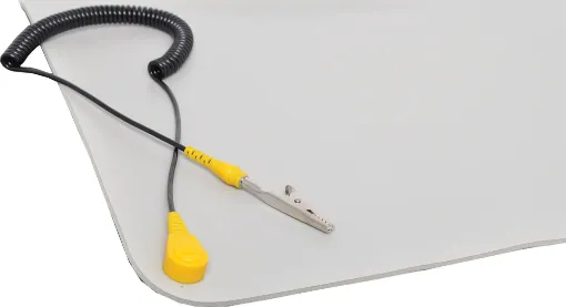 Large 55 x 30cm size will allow you to work on static sensitive items while protecting components from static damage. Fantastic for any assembly or service work.